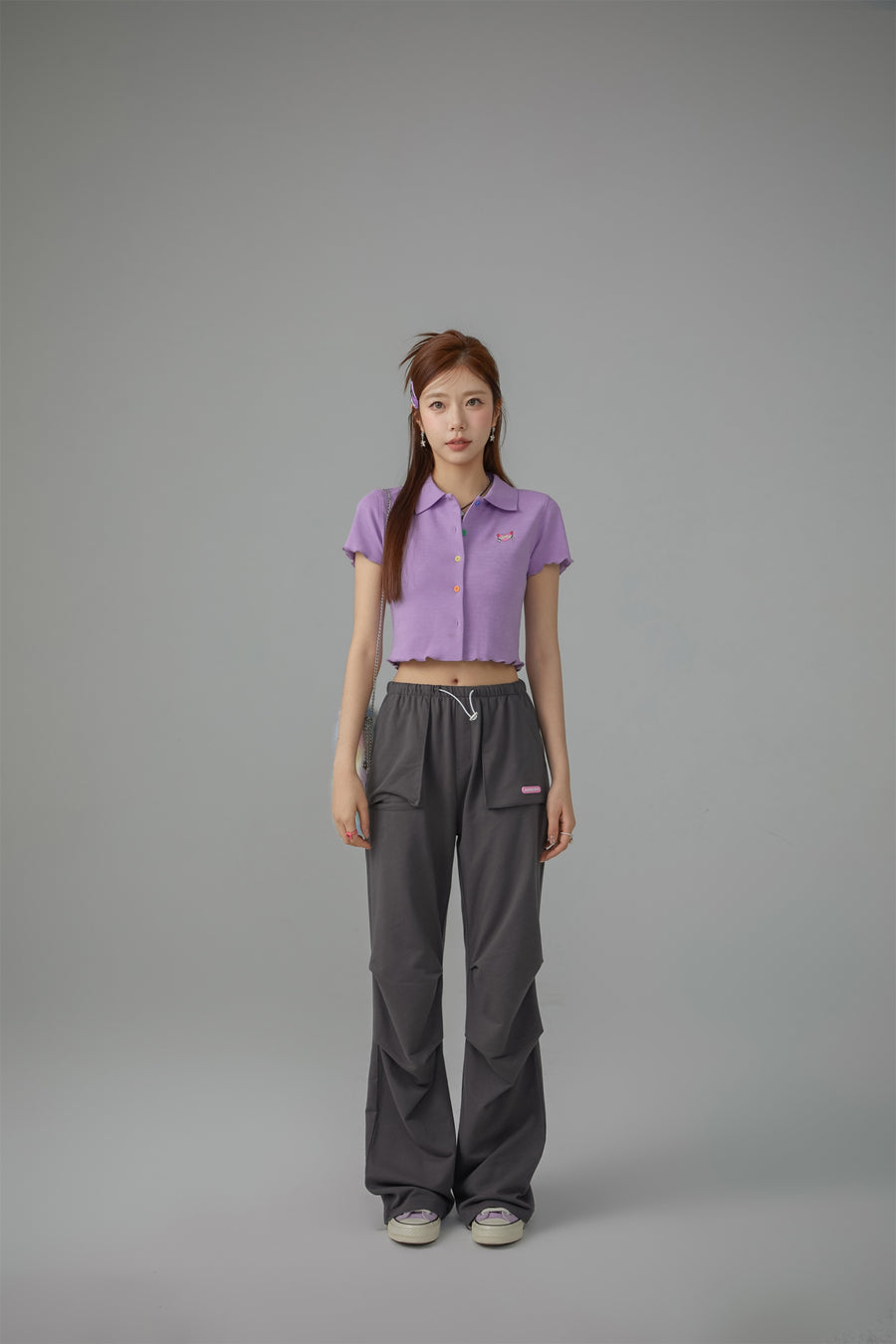 CHUU Rainbow Button Cropped Shirt