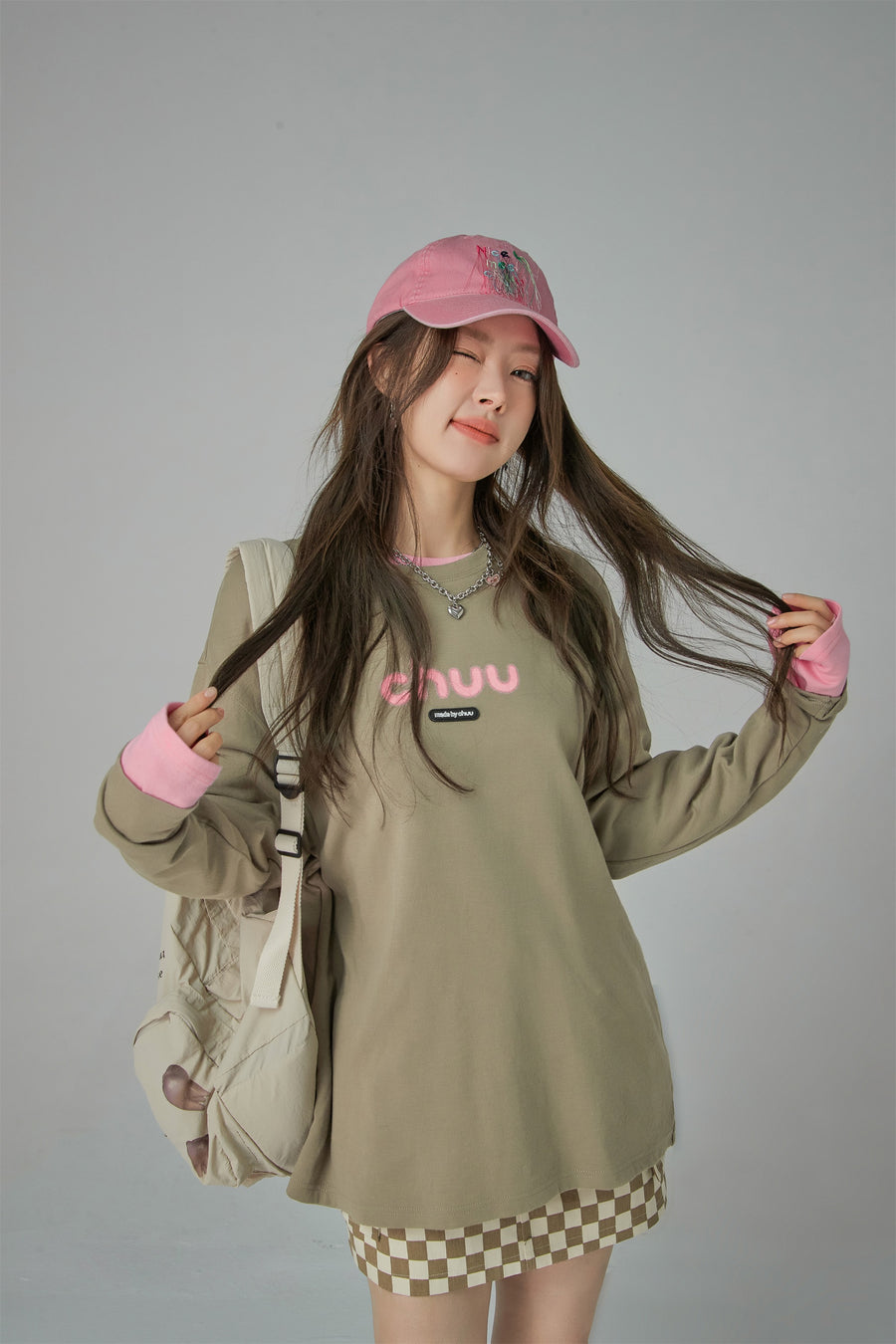 CHUU Blurry Long-Sleeved Sweatshirt