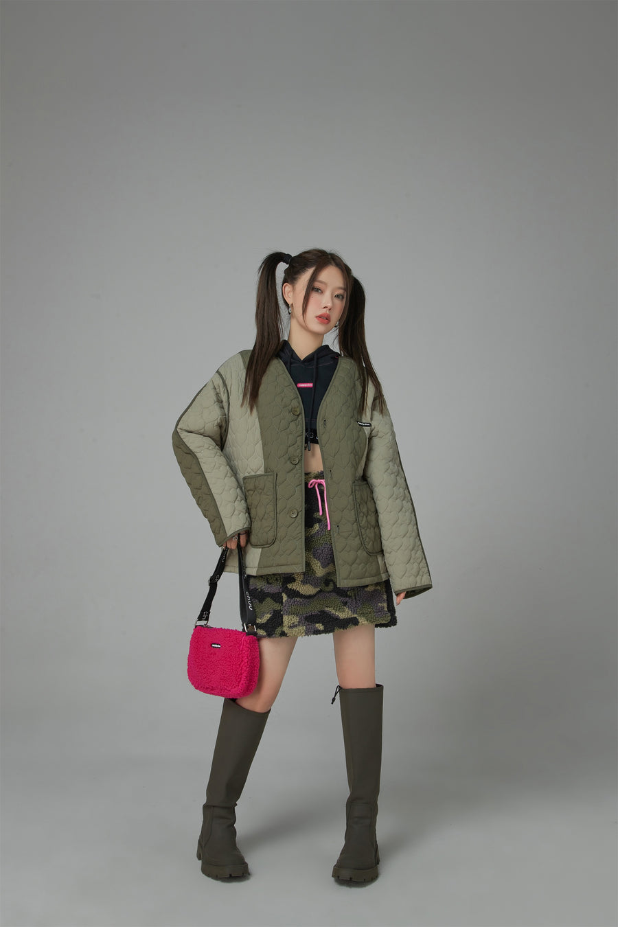 CHUU Make No Mistakes Hot Girl Camouflage Skirt