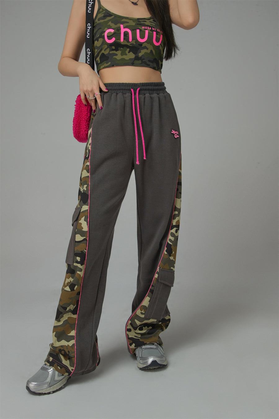 CHUU Camouflage Bands Jogger Pants