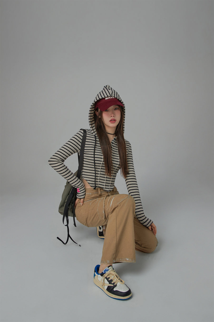 CHUU That Girl Striped Hooded Sweatshirt