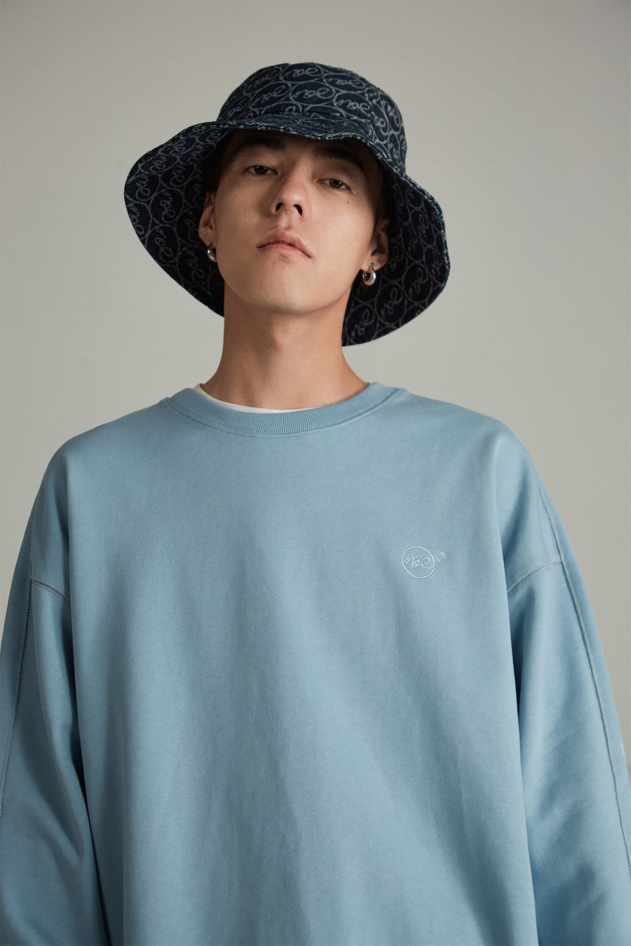 CHUU Solid Simple Casual Sweatshirt