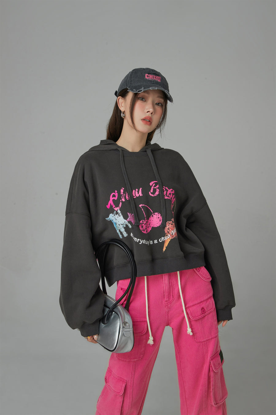 CHUU Everyday Loose Fit Crop Hoodie