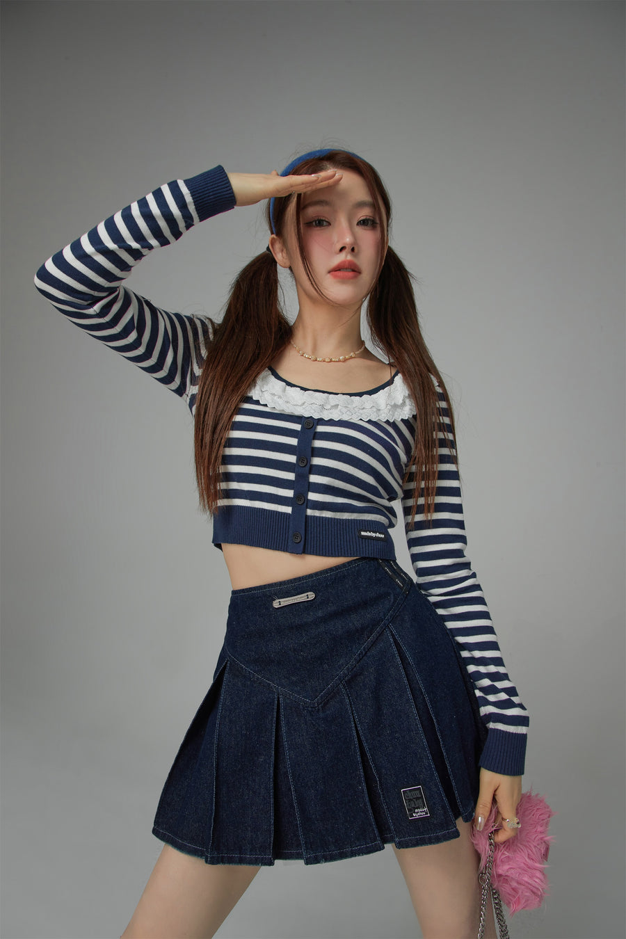 CHUU Eyelet Collar Faux Cardigan Knit Top