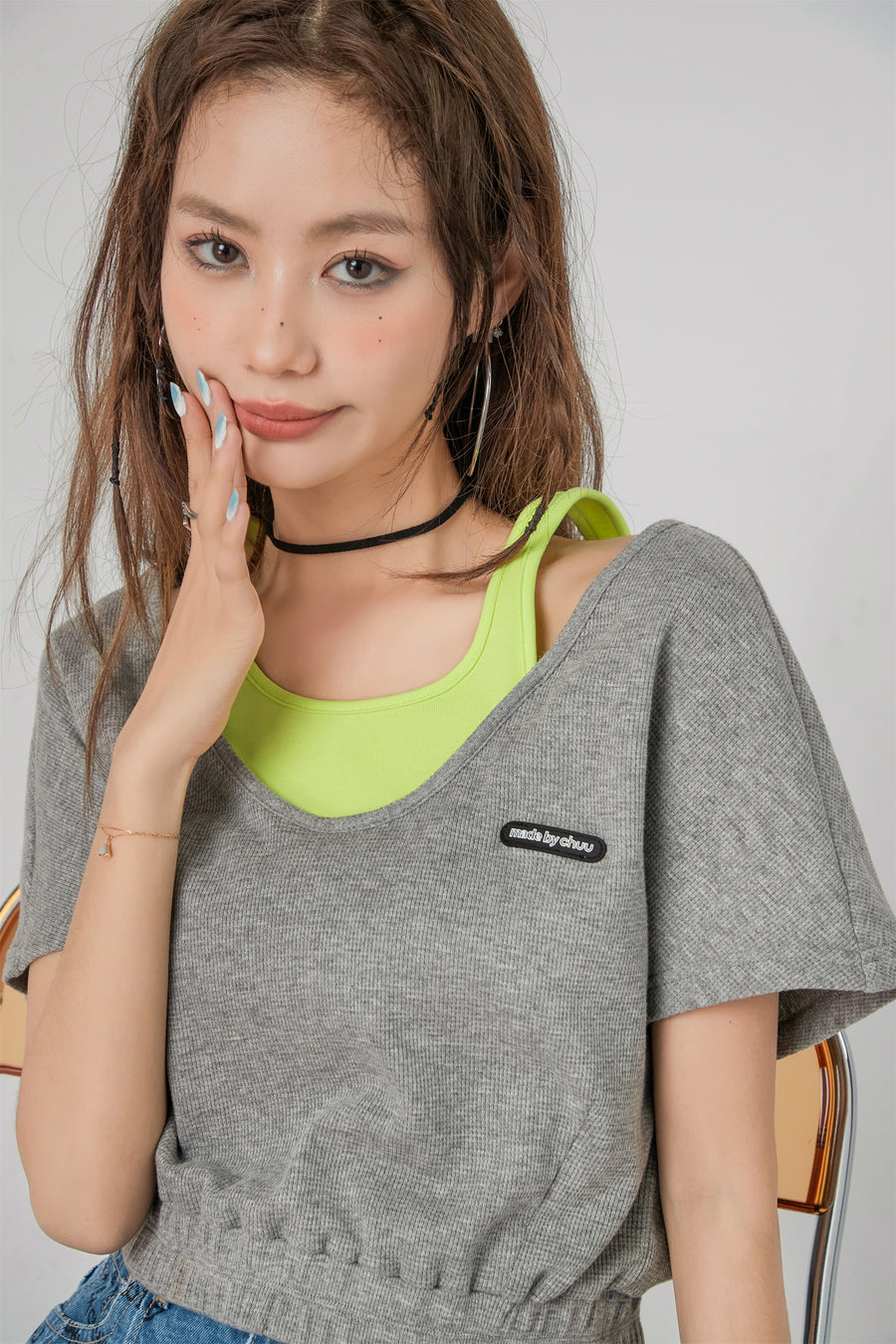 CHUU Two-Layer Crop Sport Top