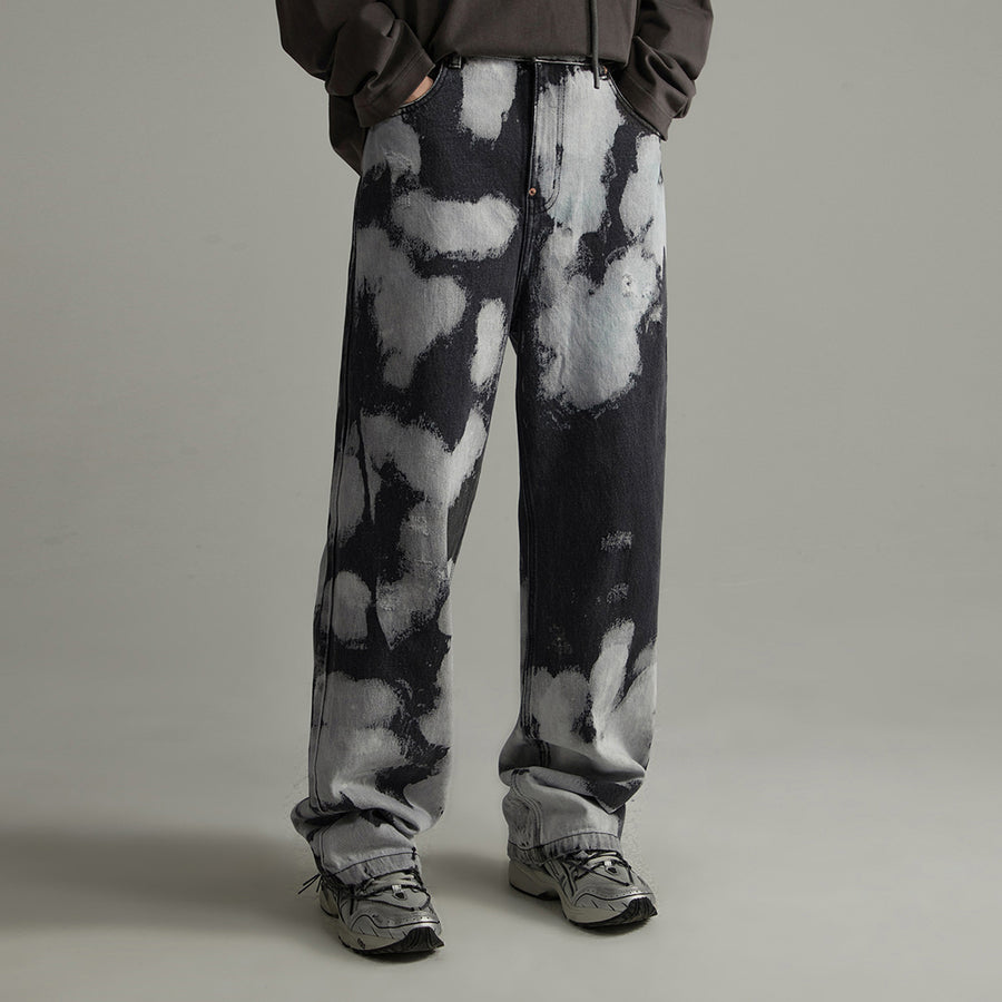 CHUU Paint Camo Straight Denim Pants