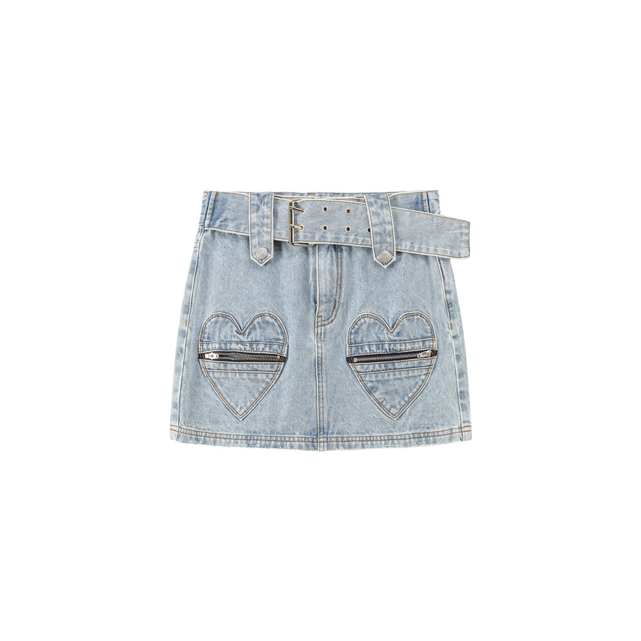 CHUU Heart Pocket Belt Denim Mini Skirt