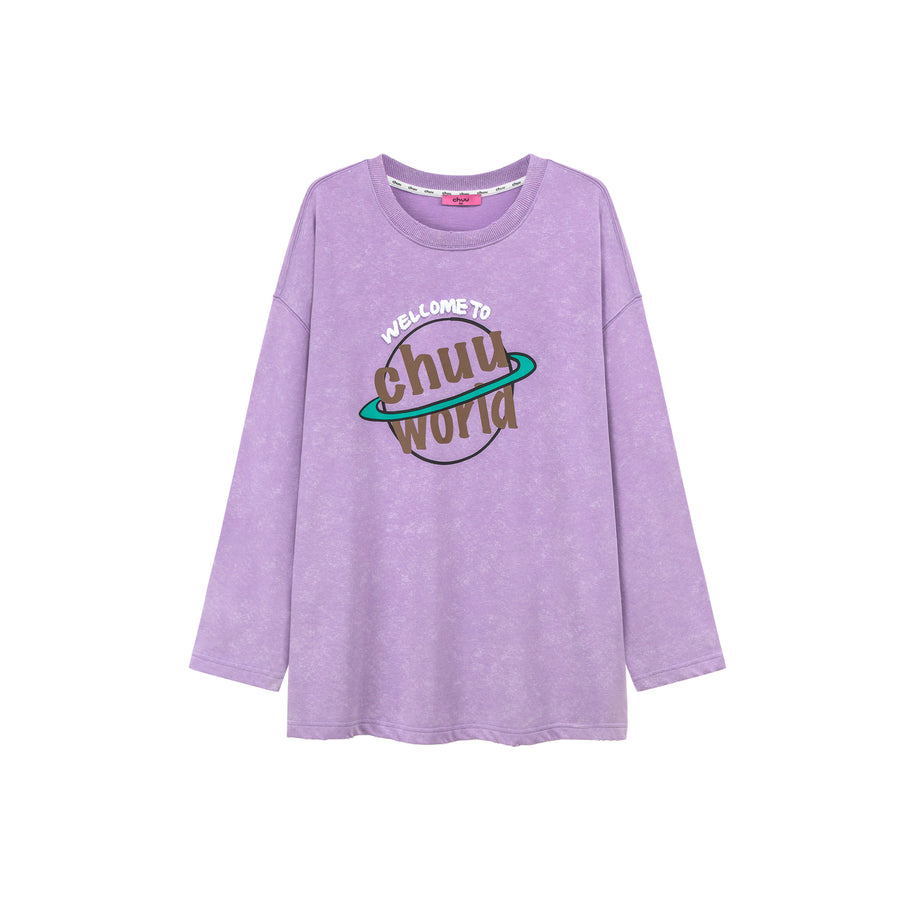 CHUU Welcome To Chuu World Sweatshirt