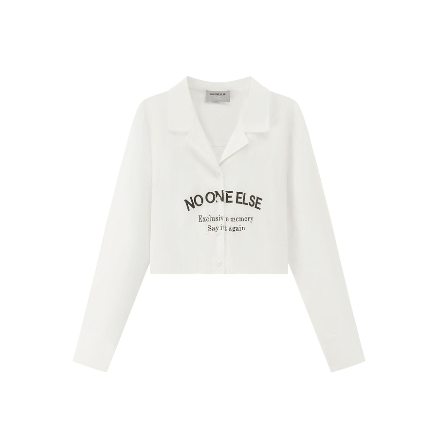 CHUU No One Else's Logo Crop Shirt