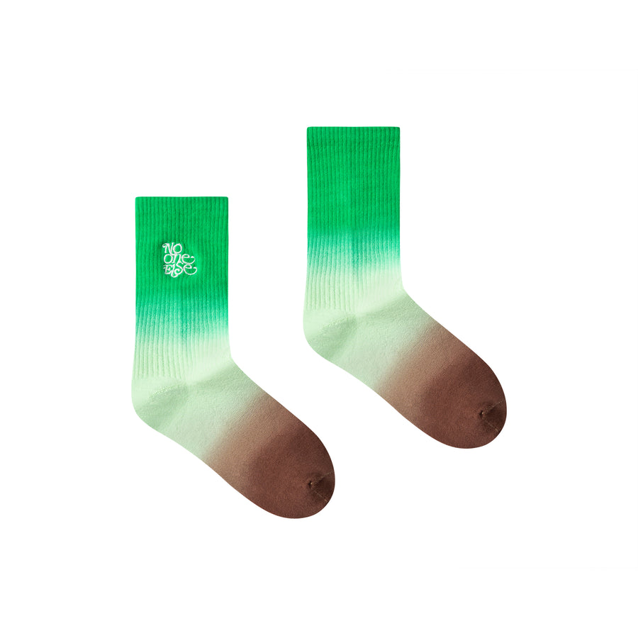 CHUU Gradient Socks