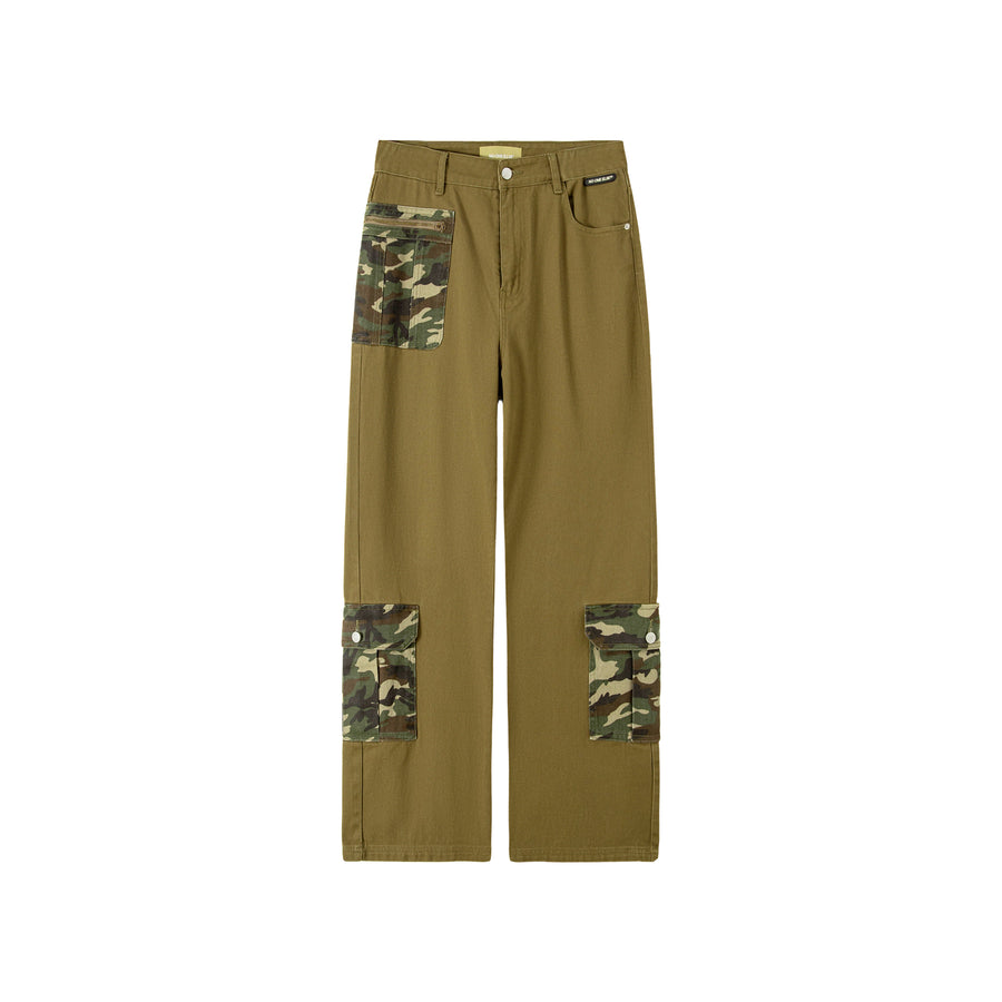 CHUU Camouflage Pocket Straight Casual Pants