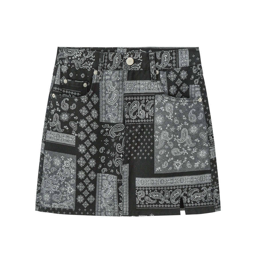 CHUU Born To Have Style Paisley Skirt