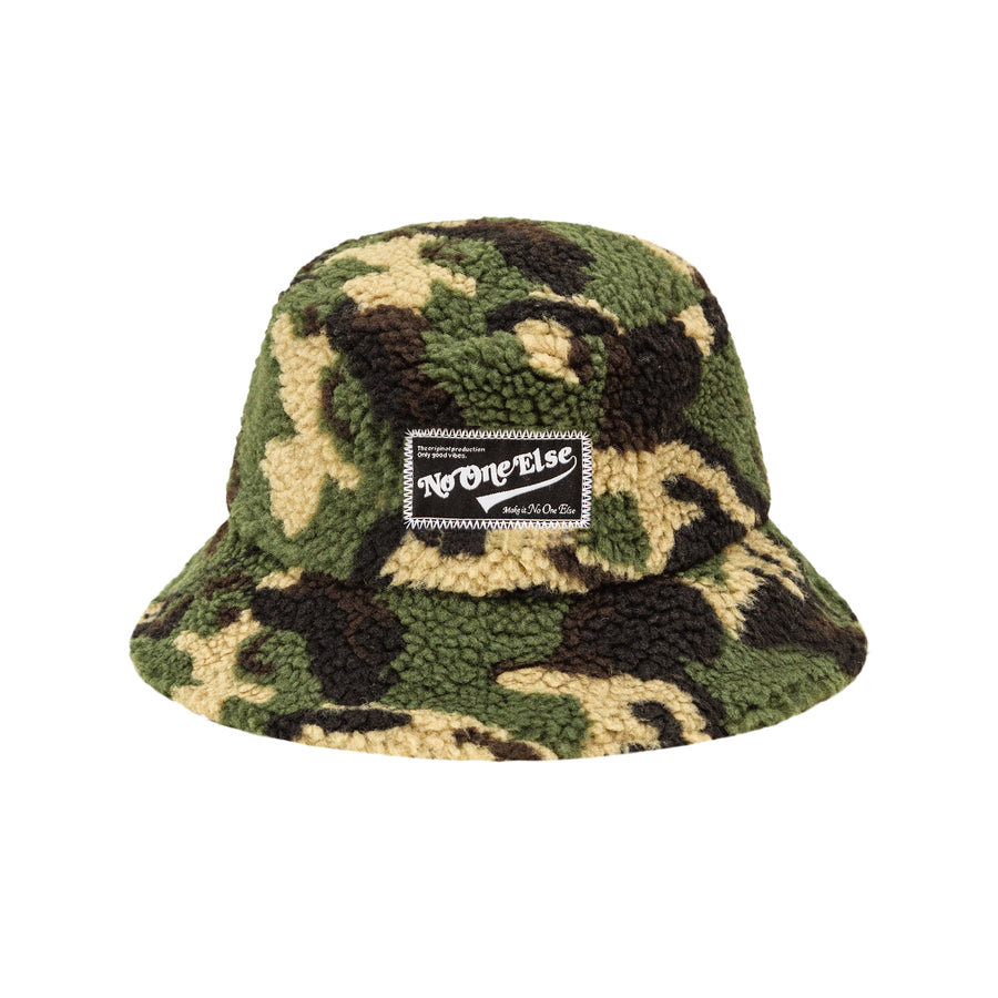 CHUU Camouflage Fleece Bucket Hat