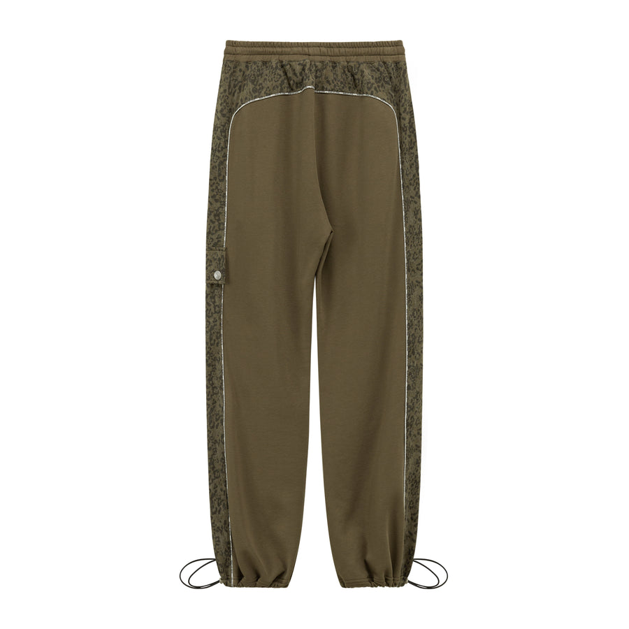 CHUU String Leopard Sweatpants