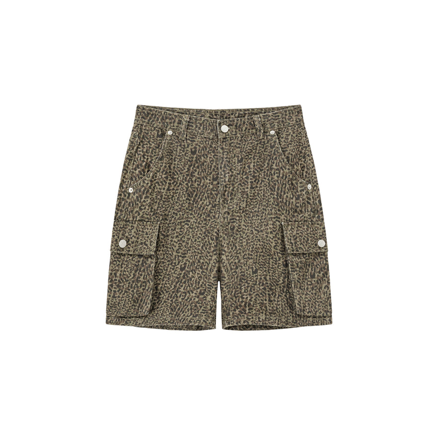 CHUU Leopard Pocket Denim Shorts