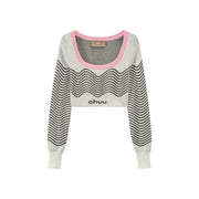 Chuu Wavy Pattern Crop Knit Sweater