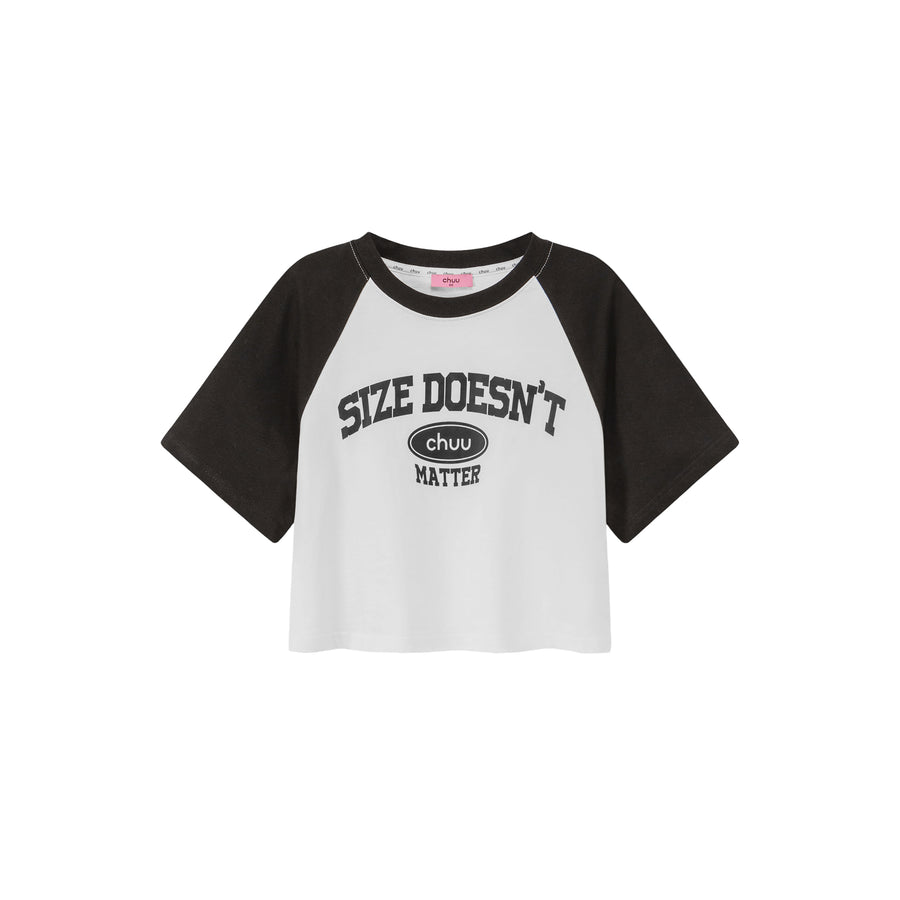 CHUU Size Doesnt Matter Raglan Cropped T-Shirt