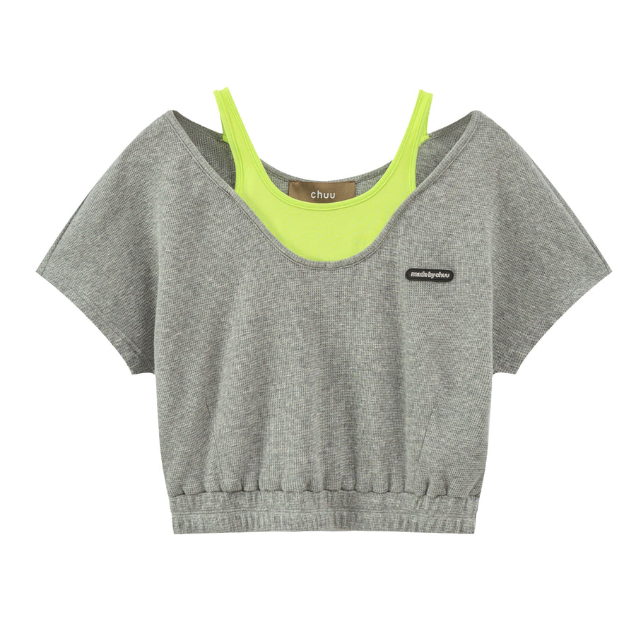 CHUU Two-Layer Crop Sport Top