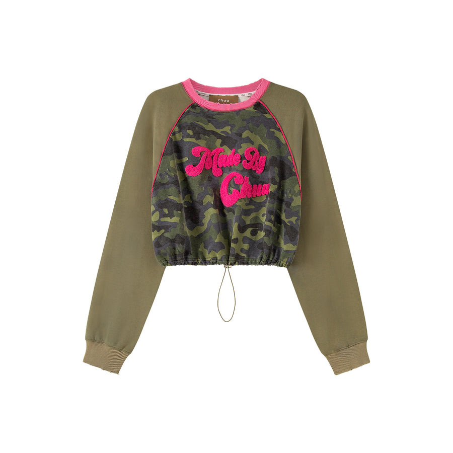 CHUU Starting Over Hot Girl Camouflage Raglan Crop Sweatshirt