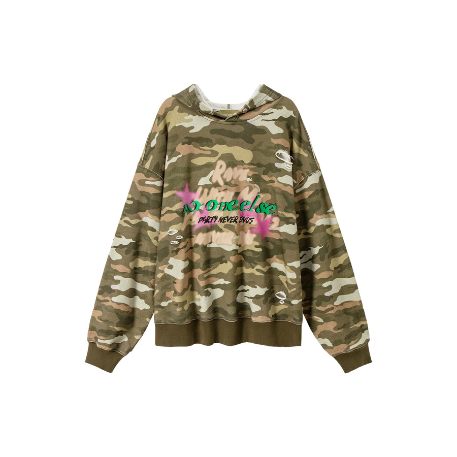 CHUU Camouflage Loose Fit Hoodie