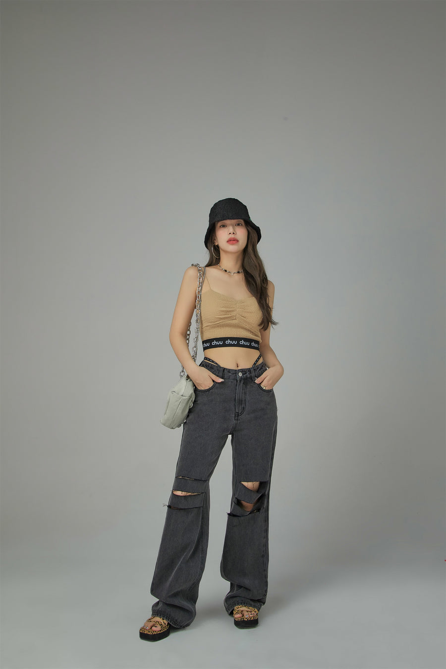 CHUU Distressed Bootcut Denim Jeans