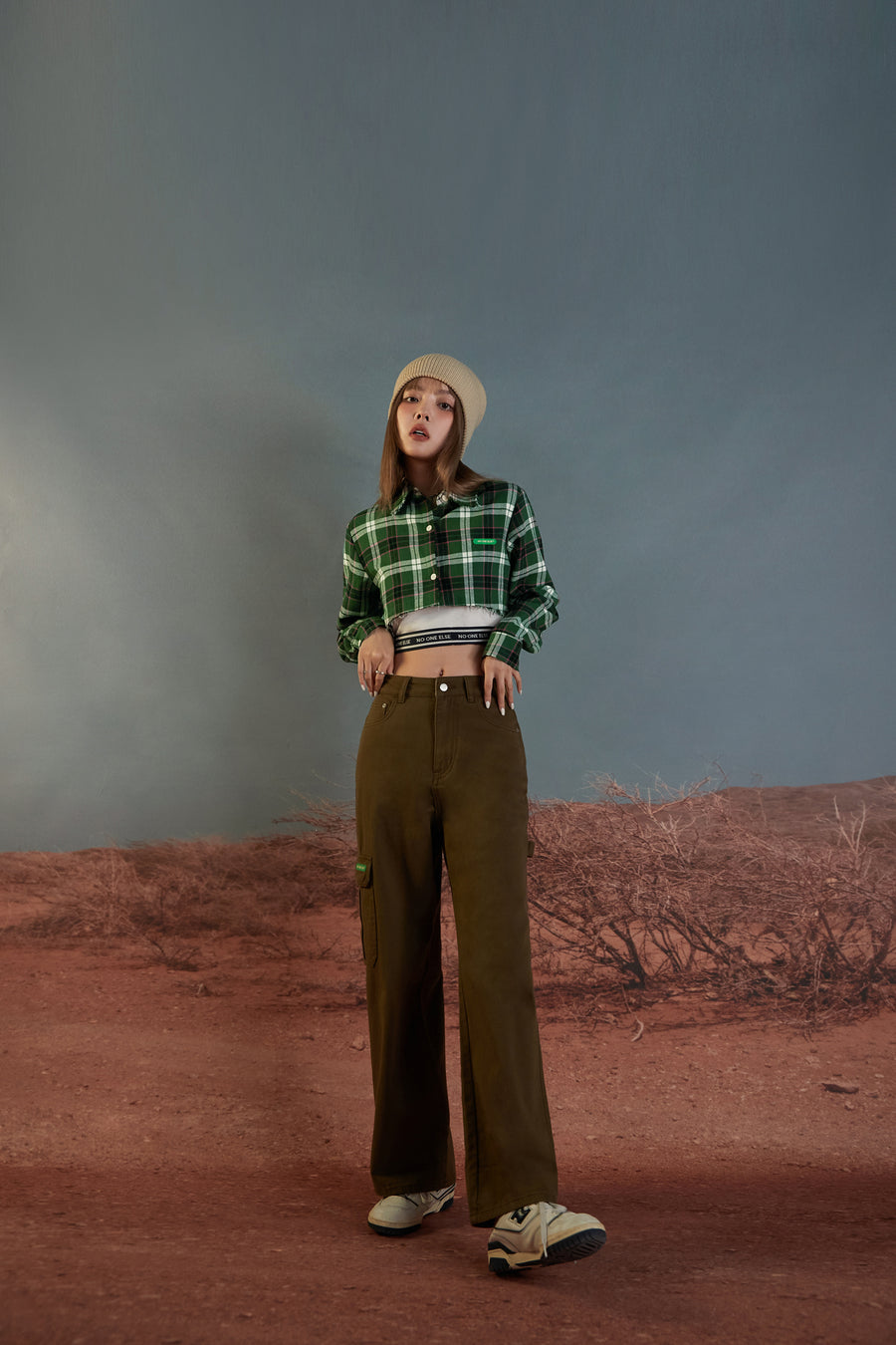 CHUU Scottish Check Cropped Shirt