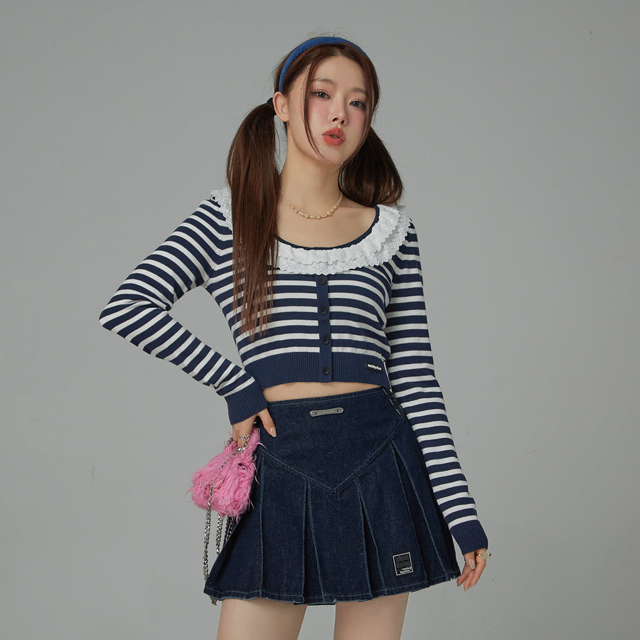 CHUU Eyelet Collar Faux Cardigan Knit Top