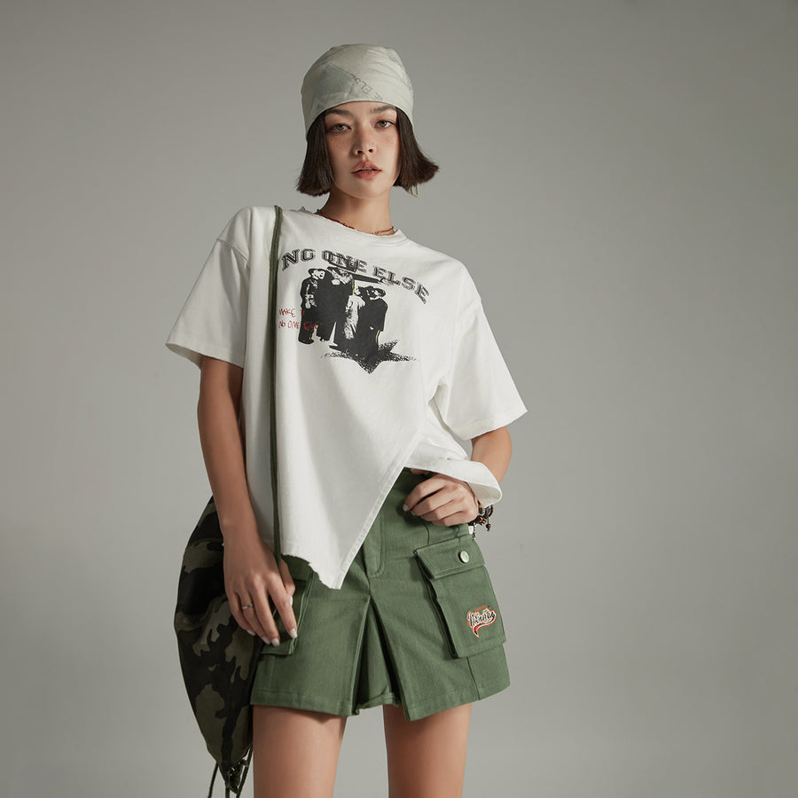 CHUU Printed Slit Asymmetrical T-Shirt