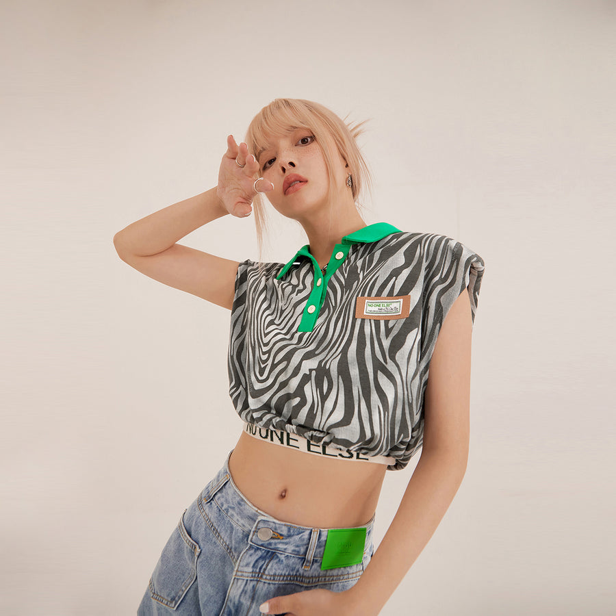 CHUU Zebra Loosefit Crop Sleeveless Top