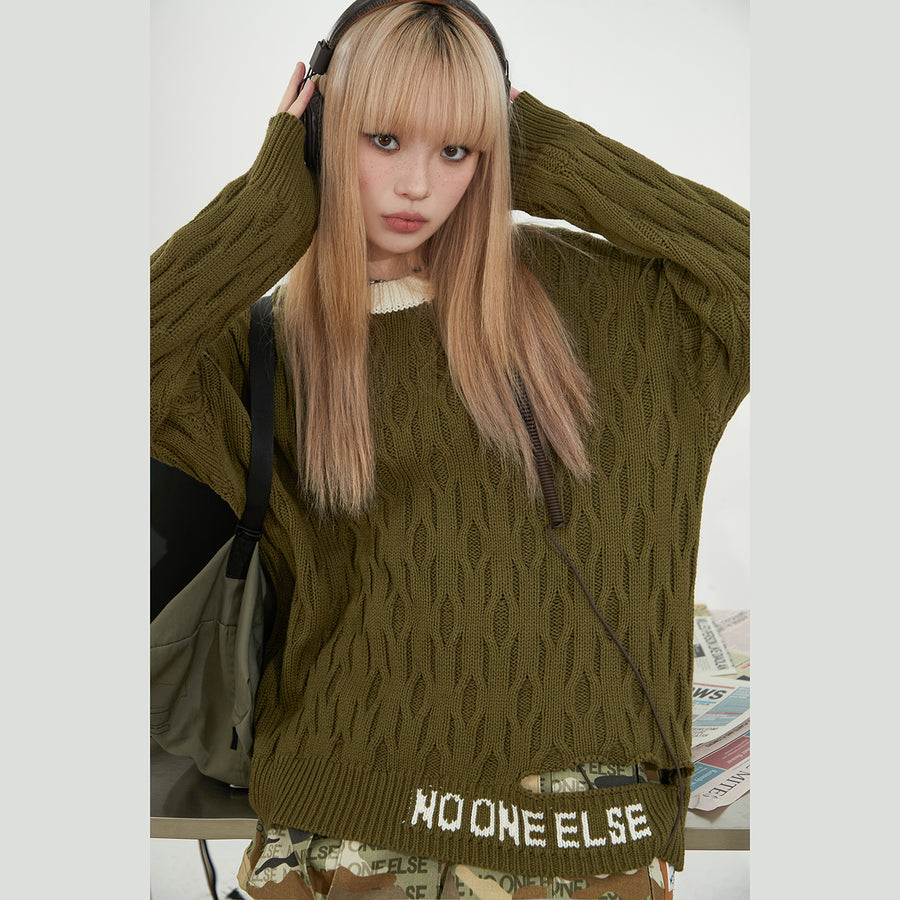 CHUU Noe Slit Knit Sweater