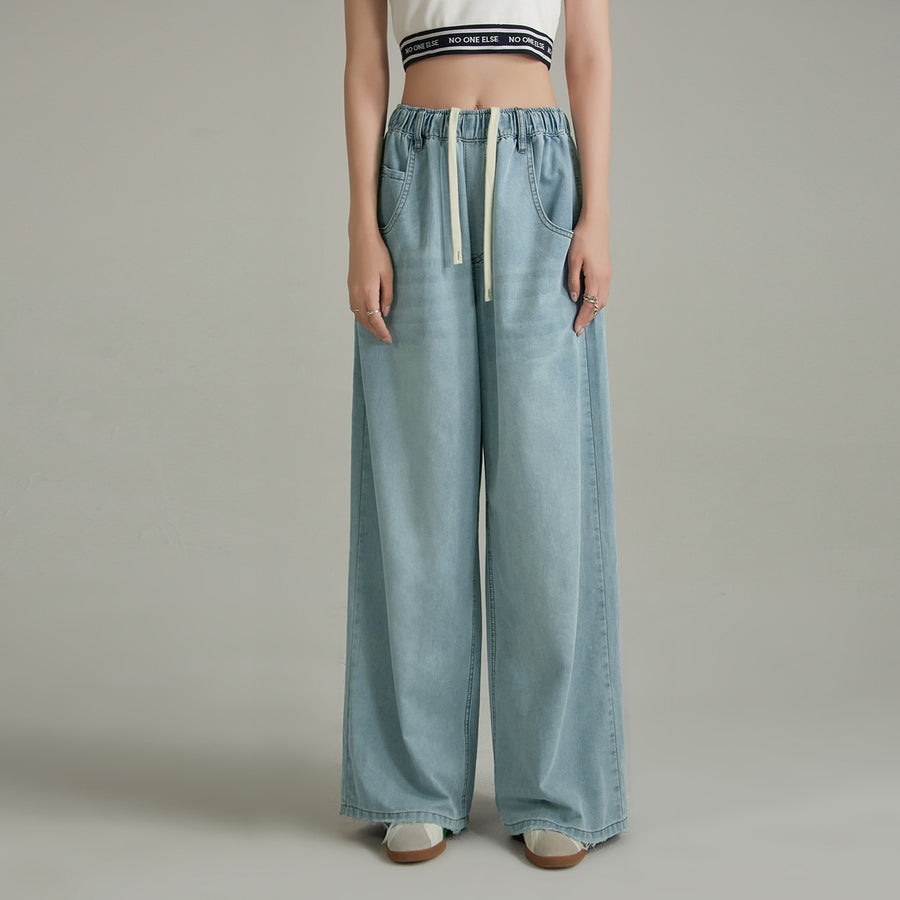 CHUU Adjustable Waist Wide-Leg Straight Jeans