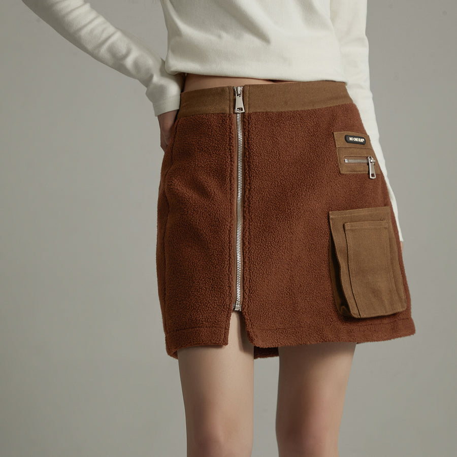 CHUU Pocket Fleece Mini Skirt