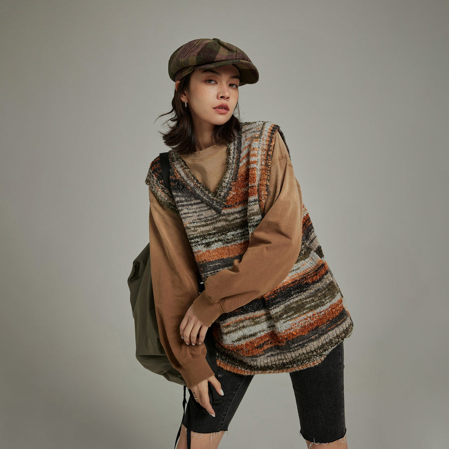 CHUU Mixed Color Blur Stripes Knit Vest