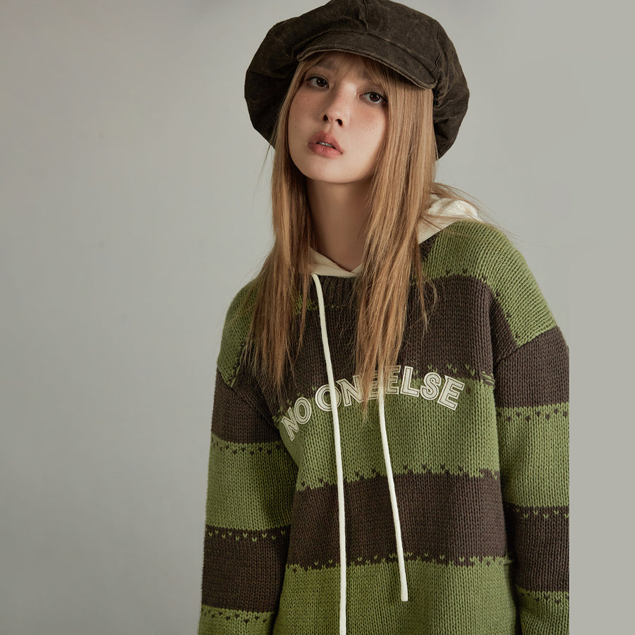 CHUU Green Striped Knit Sweatshirt