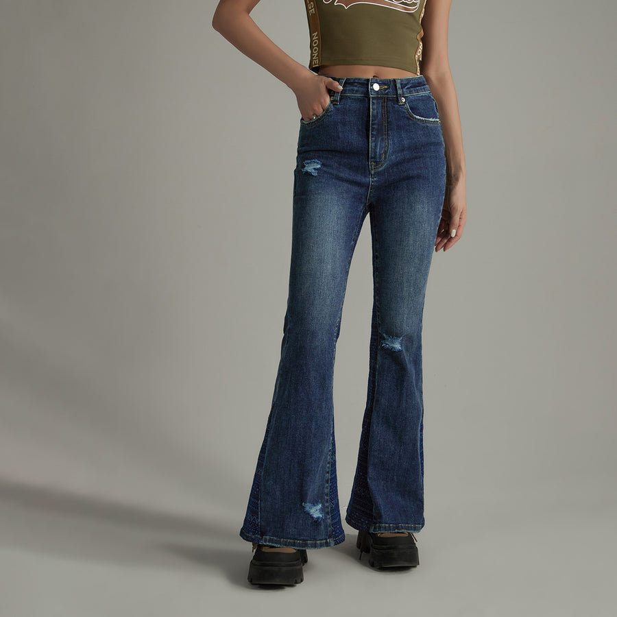 CHUU Slim Bootcut Denim Jeans