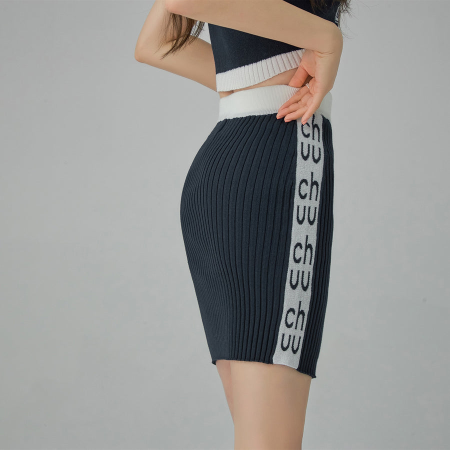 CHUU Chuu Logo Slim Knit Skirt