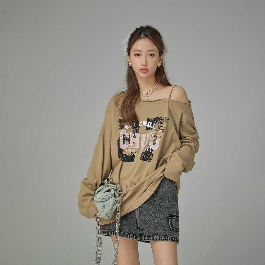 CHUU Hot Chilli Girl Crew Top