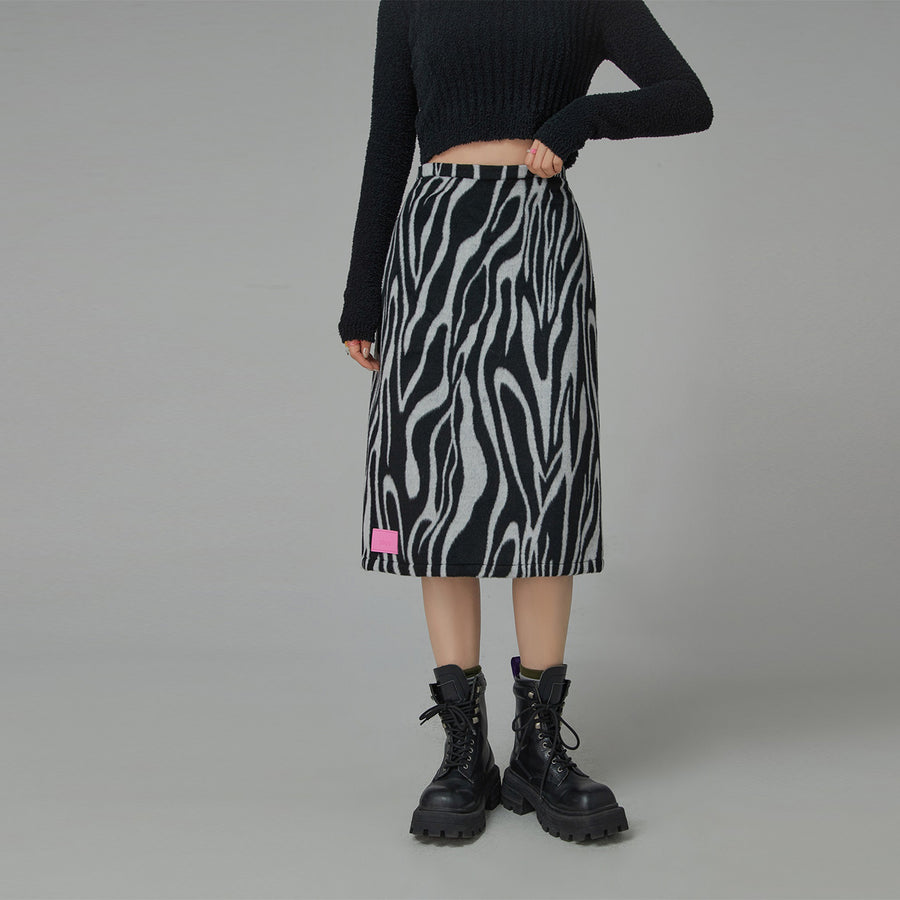 CHUU Zebra A-Line Midi Skirt