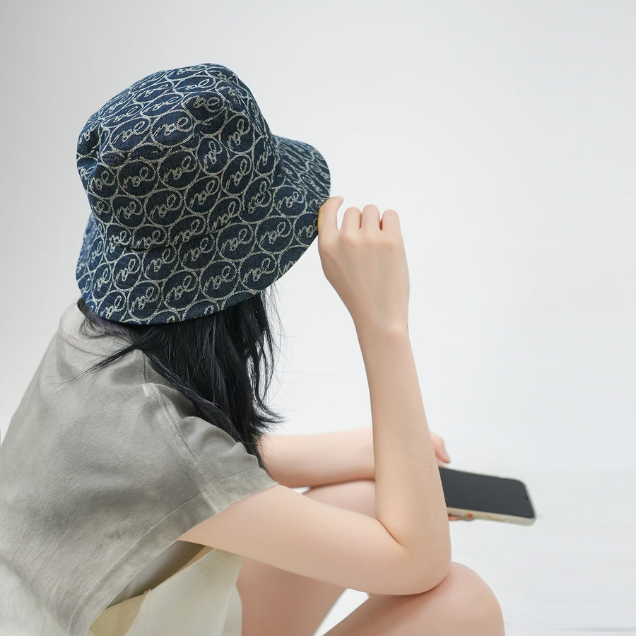 CHUU Denim Print Bucket Hat