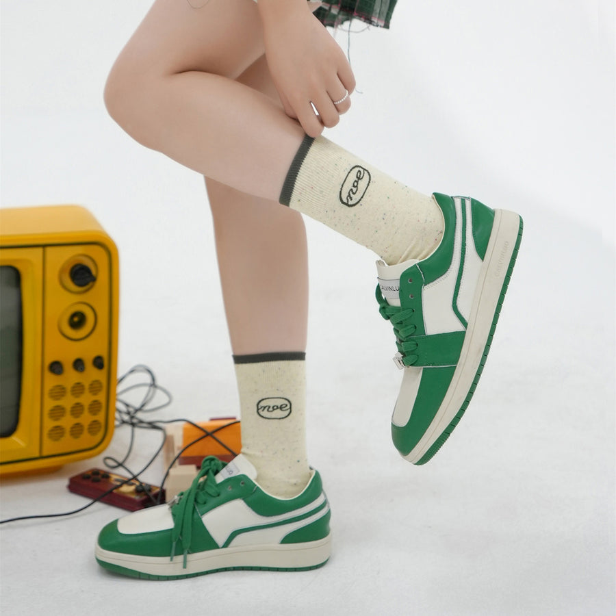 CHUU Simple Noe Logo Socks