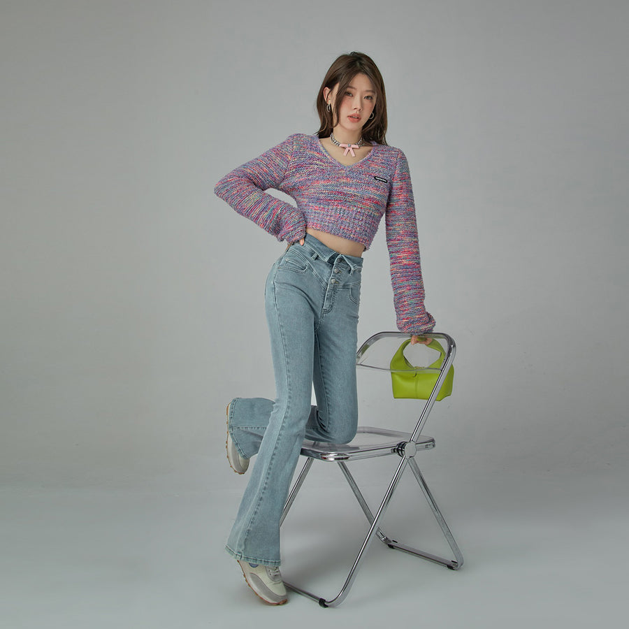 CHUU Rainbow V-Neck Long Sleeve Crop Knit Sweater