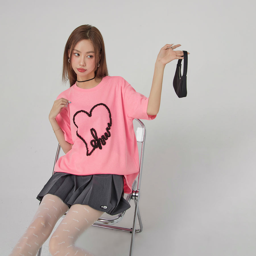 CHUU Chuu Lace Heart Loosefit T-Shirt